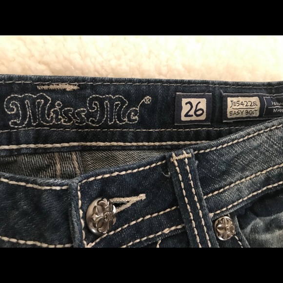 Miss Me jeans - stretchy size 26 boot cut - Picture 3 of 7